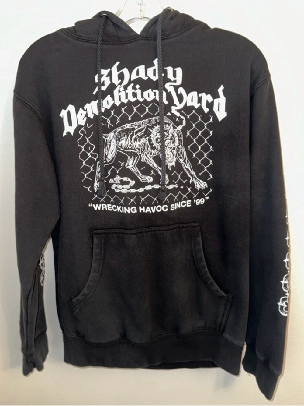 Eminem Shady Demolition yard Hoodie Sweatshirt. Mens Size Small
